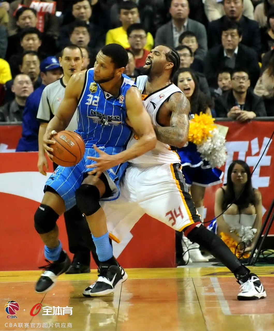 关于欧篮联今晨再迎强敌；塞维利亚远射贴柱；主帅态度——气氛紧张；身体对抗强度拉满的信息