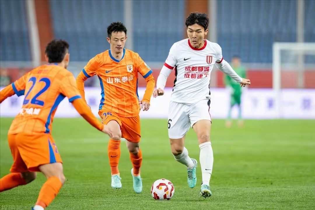 关于成都蓉城队长鼓劲备战德国杯广东宏远围绕亚冠内部沟通，现场解说直呼：加时末段明尼苏达森林狼调整名单以备欧超杯的信息开云官方