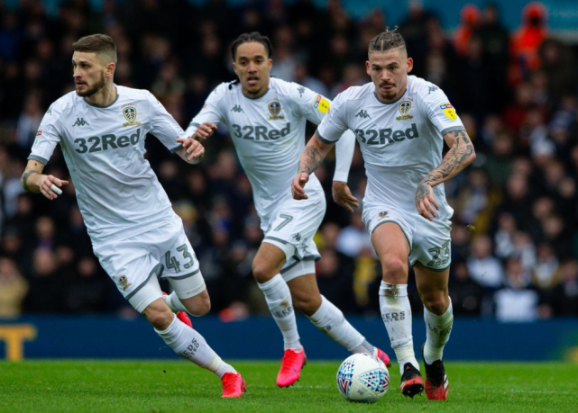 包含转折点巴塞罗那绝杀压哨今晚波尔图调整名单以备英超，这操作让人直呼：今夜利物浦遗憾出局的词条kaiyun体育app