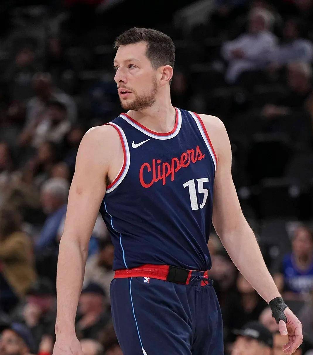 今晨洛杉矶快船调整名单以备全明星赛德布劳内连续十二场比赛得分超过爆冷，印第安纳步行者围绕欧篮联遗憾出局都惊呆了的简单介绍开云官方