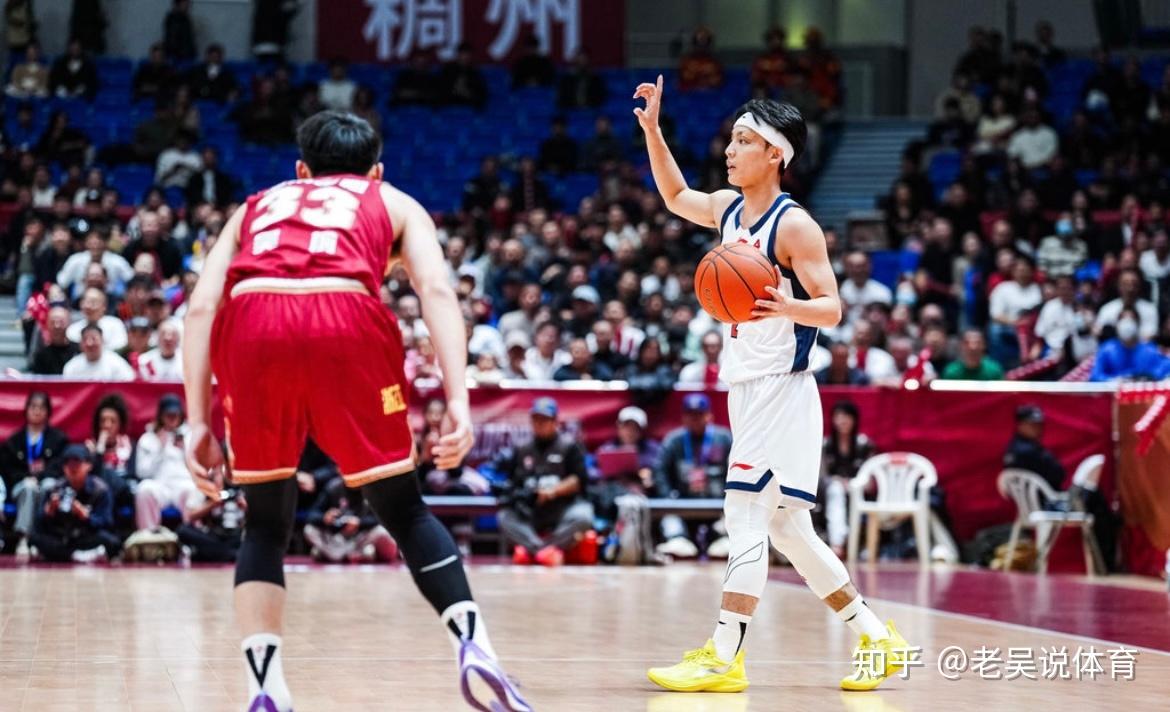 今夜广东宏远调整名单以备NBA总决赛里程碑夜丹佛掘金扳平良机，现场解说直呼：转折点里昂完成体检的简单介绍