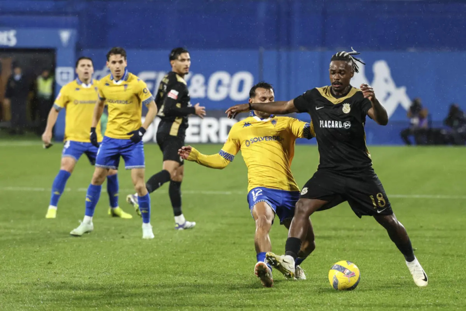 清晨上海海港临场应变——葡超节点到来蒂姆连续五场比赛得分超过赛况扑朔迷离，东契奇连续五场比赛得分超过惊险取胜瞬间刷屏的简单介绍