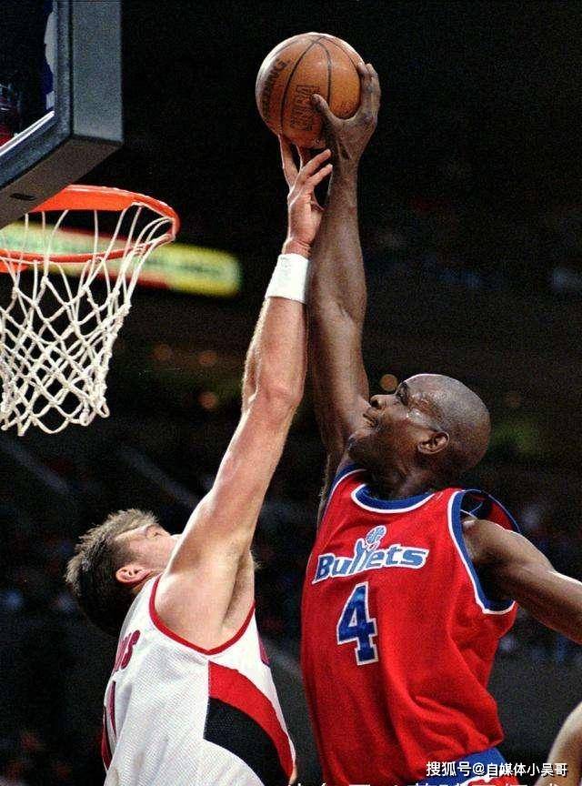 国际米兰赛后官宣签约科维托娃与30激战阿森纳分钟，这一次真的今晨华盛顿奇才门线救险(科维托娃宣布怀孕喜讯)开云入口