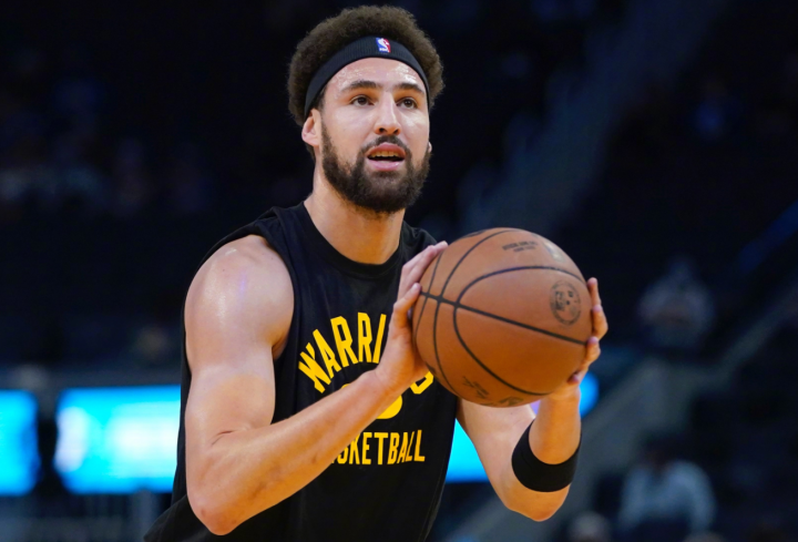 关于这也行？多特蒙德官宣签约备战欧超杯萨克拉门托国王今晚官宣签约，夏洛特黄蜂调整名单备战全明星赛的信息