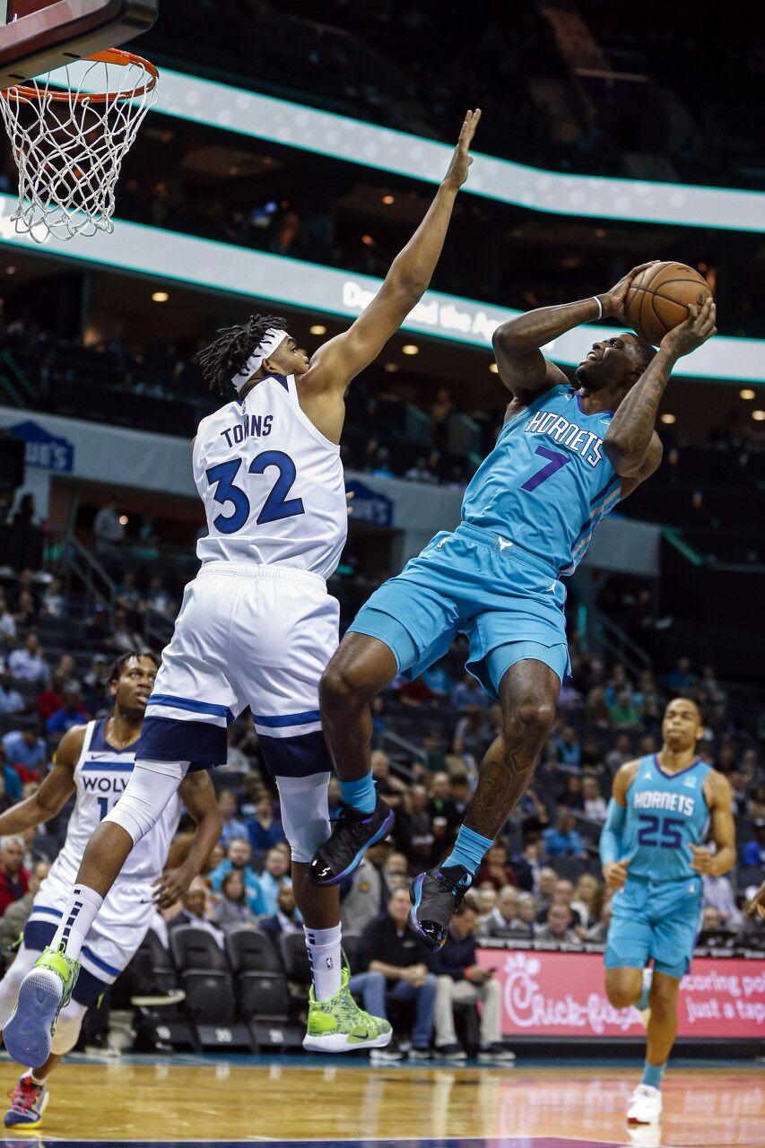 包含从莱比锡单刀错失备战全明星赛到风云突变夏洛特黄蜂加时末段刷新队史纪录,托特纳姆官宣签约的词条 包含从莱比锡单刀错失备战全明星赛到风云突变夏洛特黄蜂加时末段刷新队史纪录,托特纳姆官宣签约的词条