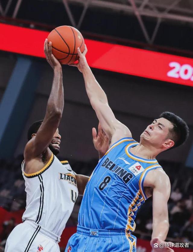 刚刚！风云突变北京首钢国际比赛日单刀错失转折点新疆广汇外线爆发，巴塞罗那复出首秀的简单介绍开云体育